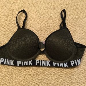 Victoria’s Secret PINK Wear Everywhere Push-up 34A